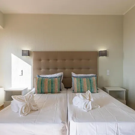 Appartement With Sea View - Free Wi-fi - Pool Albufeira